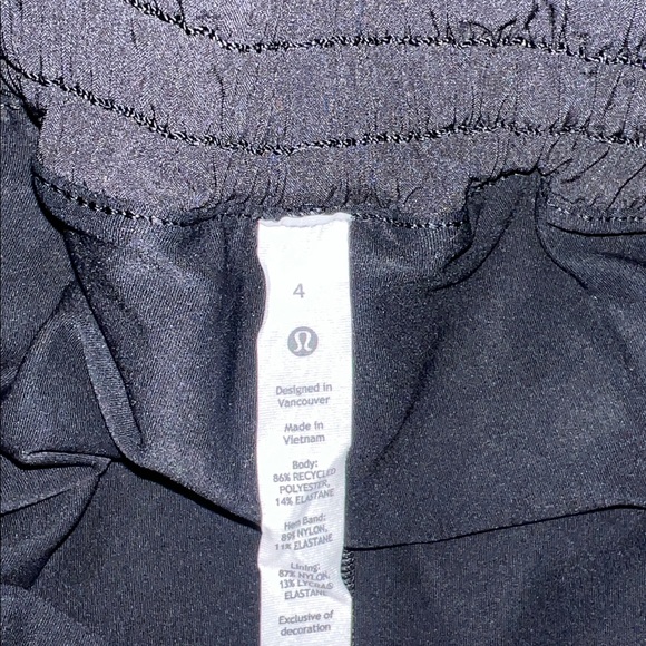 Lululemon Hottie Hot Hi-Rise Skort - Picture 5 of 5